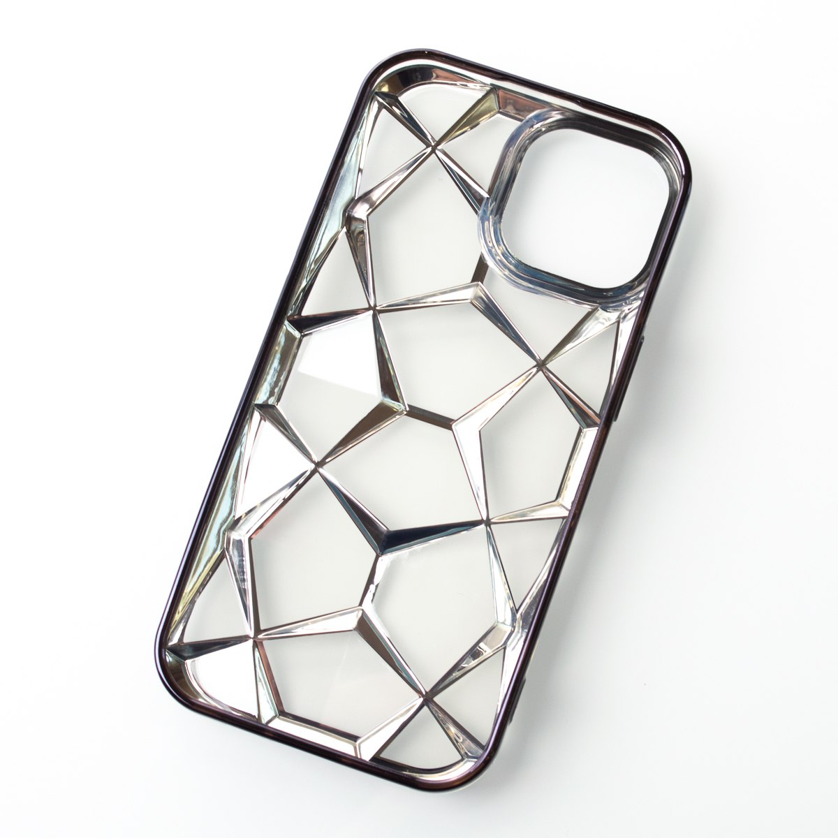 Накладка THREE-DIMENSIONAL DIAMOND для iPhone 16 Pro (чорна)-3